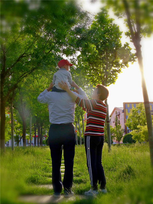 9b1ada622a994375a1411a6d914dc57f.jpg 图片2.jpg
